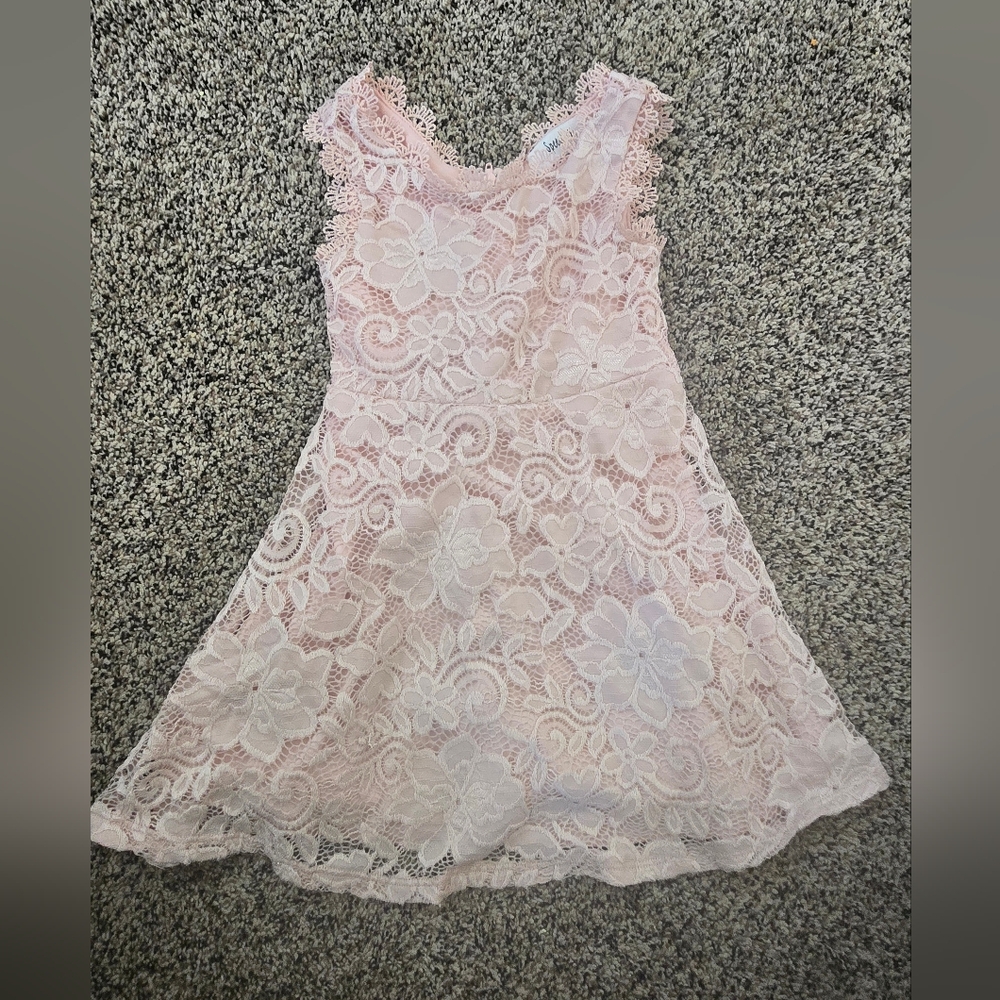 Speechless Pink Lace Chemise with Floral Elegance